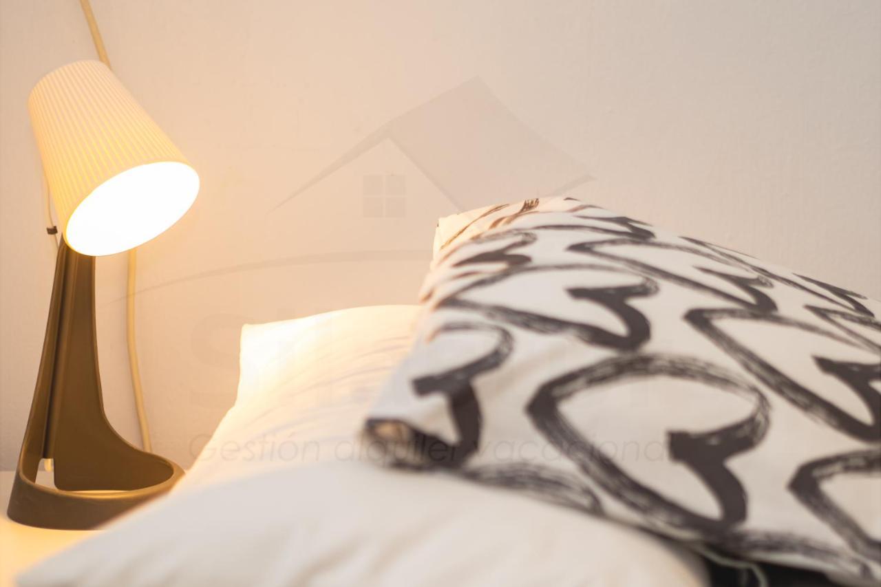 Apartamento El Carbayedo Avilés Exterior foto