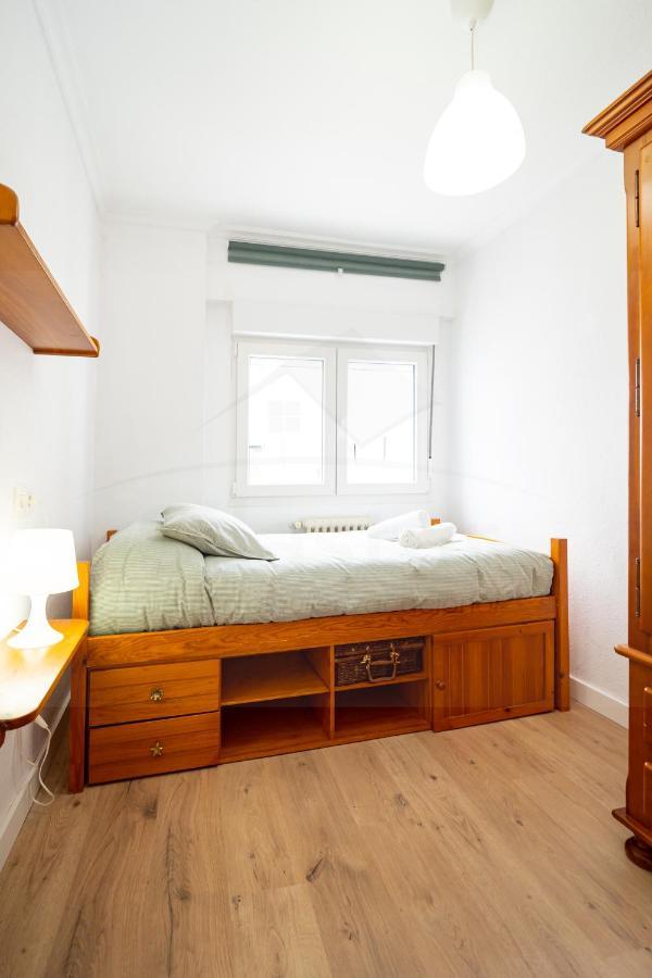 Apartamento El Carbayedo Avilés Exterior foto